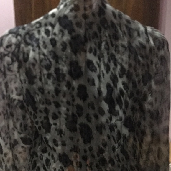 Blouse - Picture 4 of 4